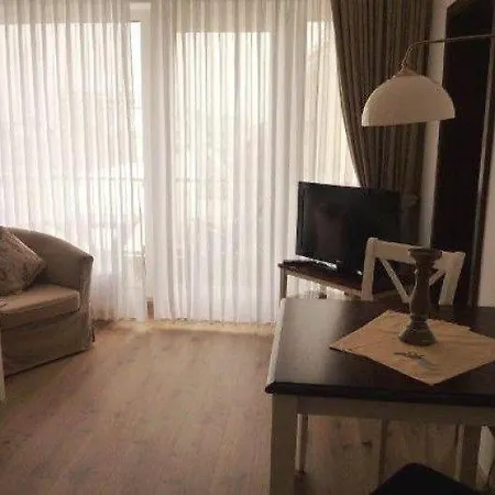 Sylter-besserburg-app-14 *